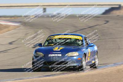media/Oct-15-2023-CalClub SCCA (Sun) [[64237f672e]]/Group 4/Qualifying/